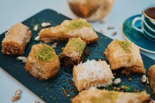 Kousek Turecka u tebe doma ✨ Domácí baklava - láska zabalená do každé vrstvy těsta a medu 💕